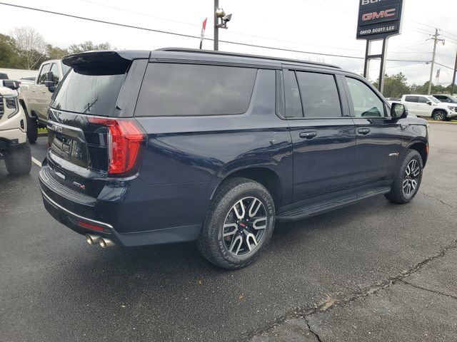 Used 2023 GMC Yukon XL AT4 w/ Technology Package image 4