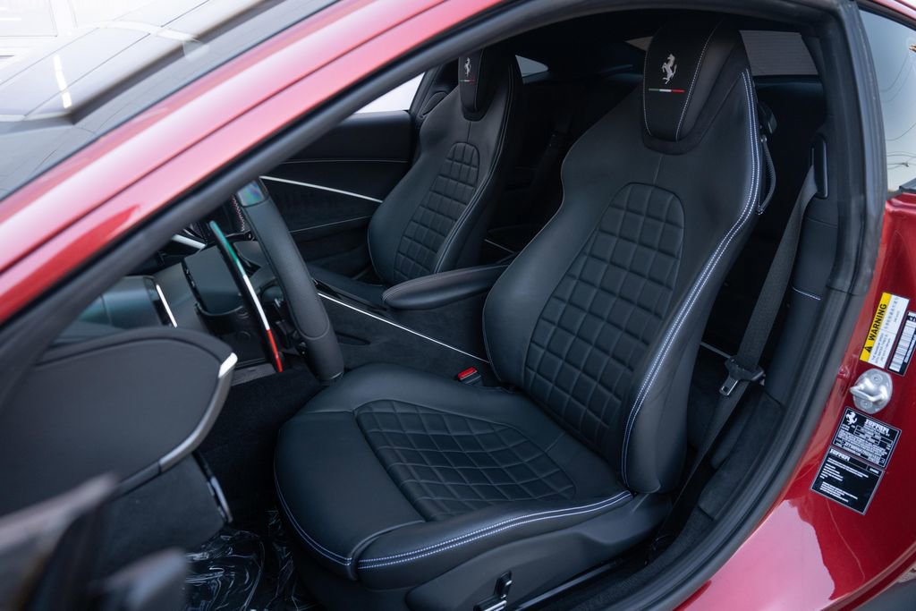 Used 2024 Ferrari Roma image 31