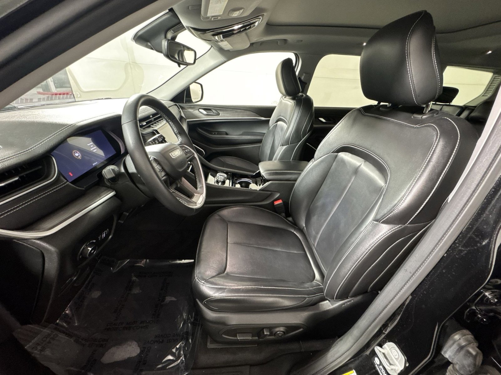 Used 2021 Jeep Grand Cherokee L Limited image 13