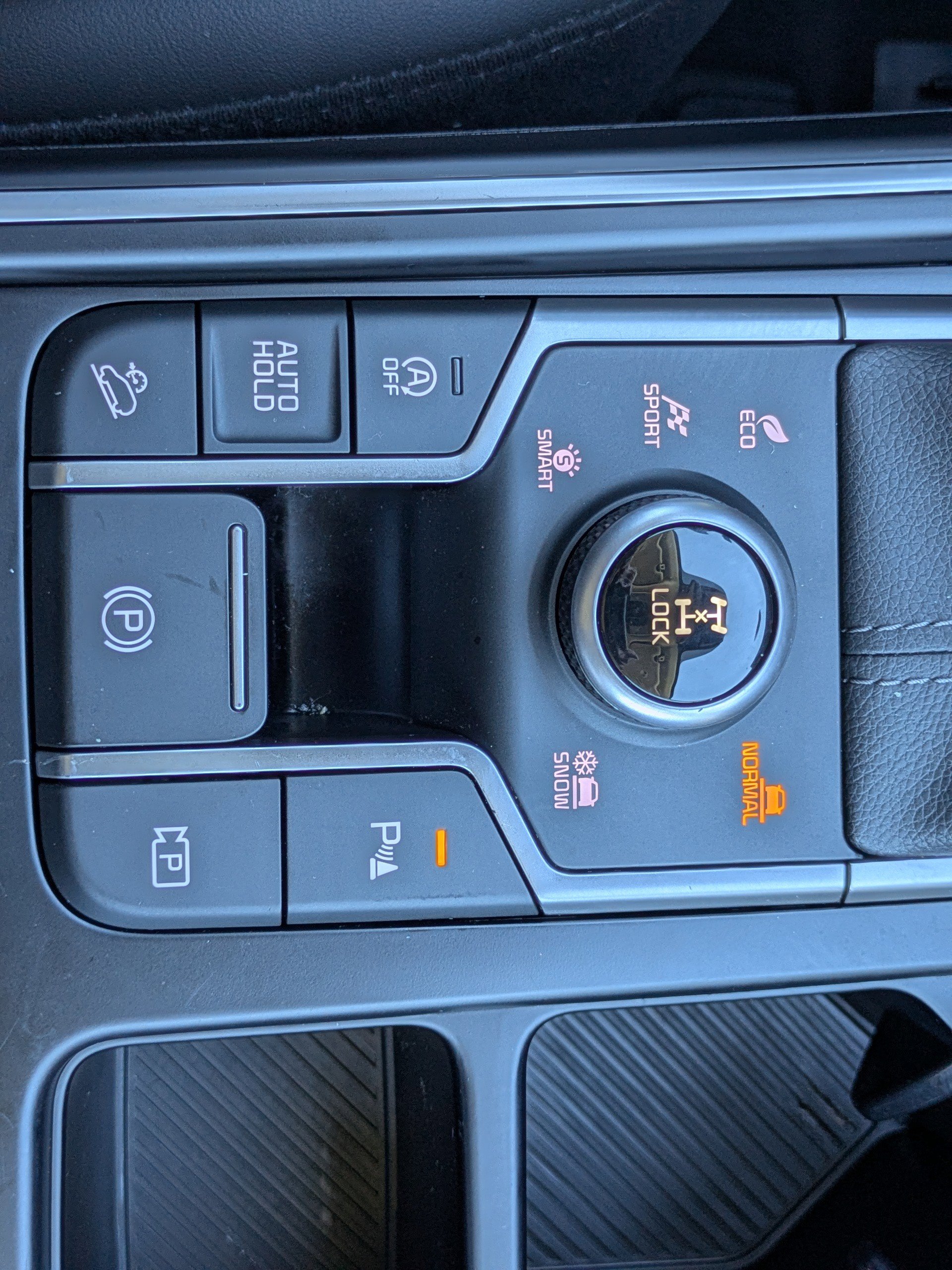 Certified 2025 Kia Sorento S image 29