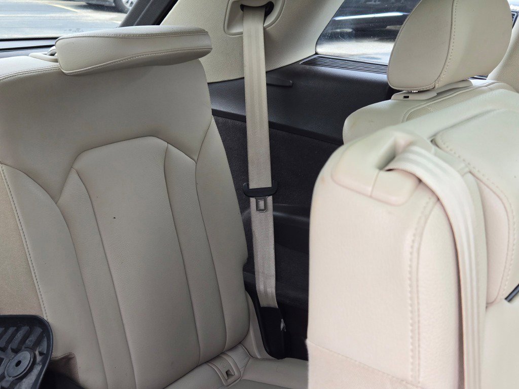 Used 2017 Audi Q7 3.0T Premium Plus w/ Premium Plus Package image 10