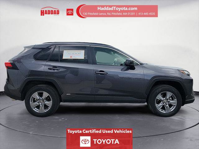 Certified 2025 Toyota RAV4 LE AWD/4WD image 7