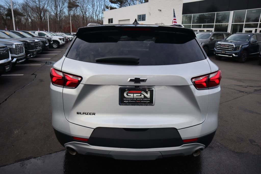 Used 2022 Chevrolet Blazer LT FWD image 5