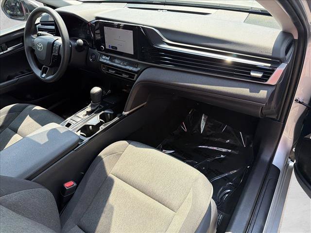 Used 2025 Toyota Camry LE FWD image 26