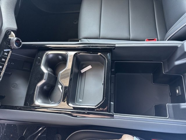New 2025 Chevrolet Silverado EV LT w/ LT Premium Package image 18