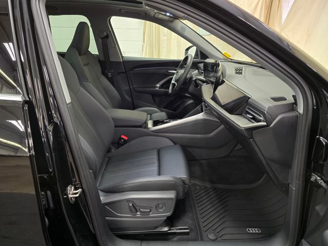 Used 2025 Audi Q5 Prestige AWD/4WD image 37