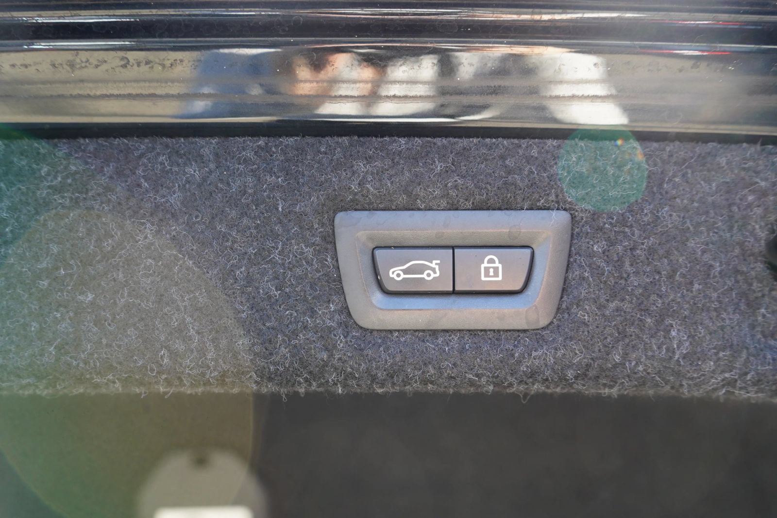 Used 2018 BMW M550i xDrive AWD/4WD image 27
