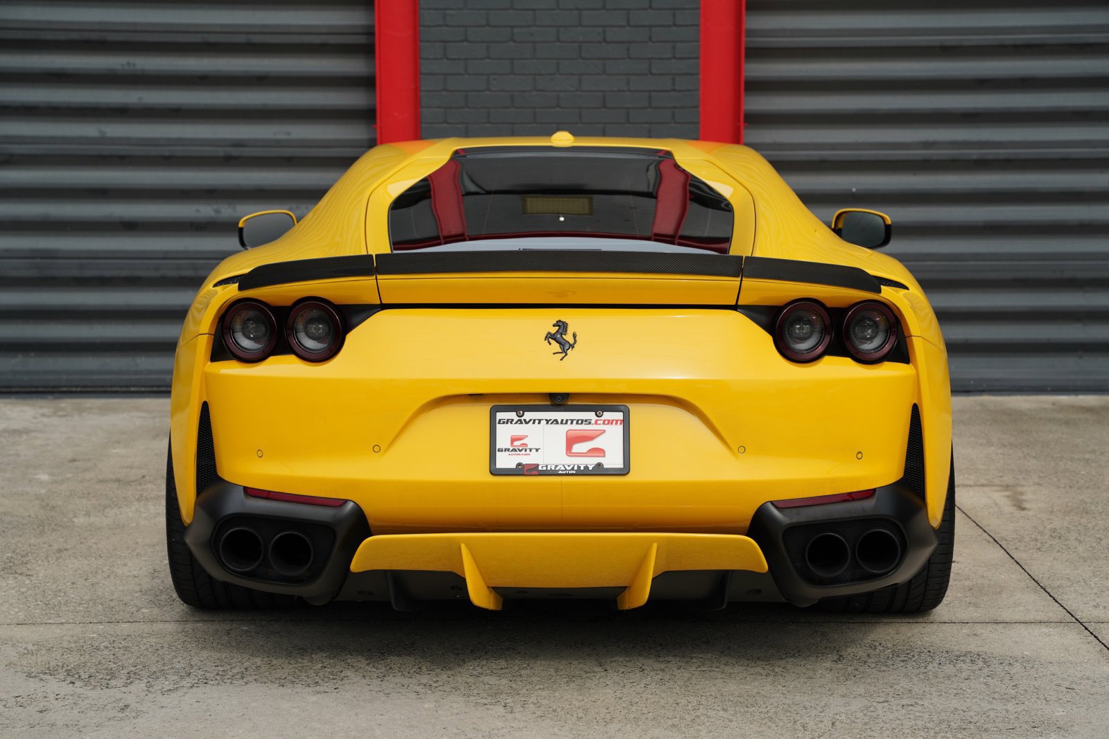 Used 2019 Ferrari 812 Superfast RWD image 18