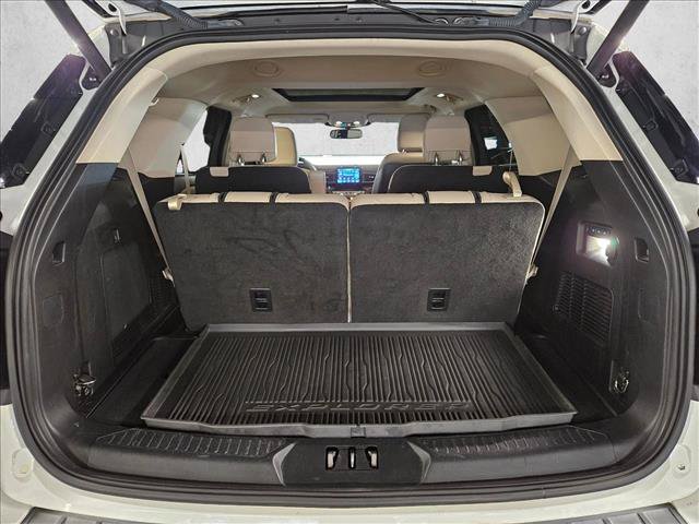 Used 2020 Ford Explorer Limited w/ Class III Trailer Tow Package RWD image 6