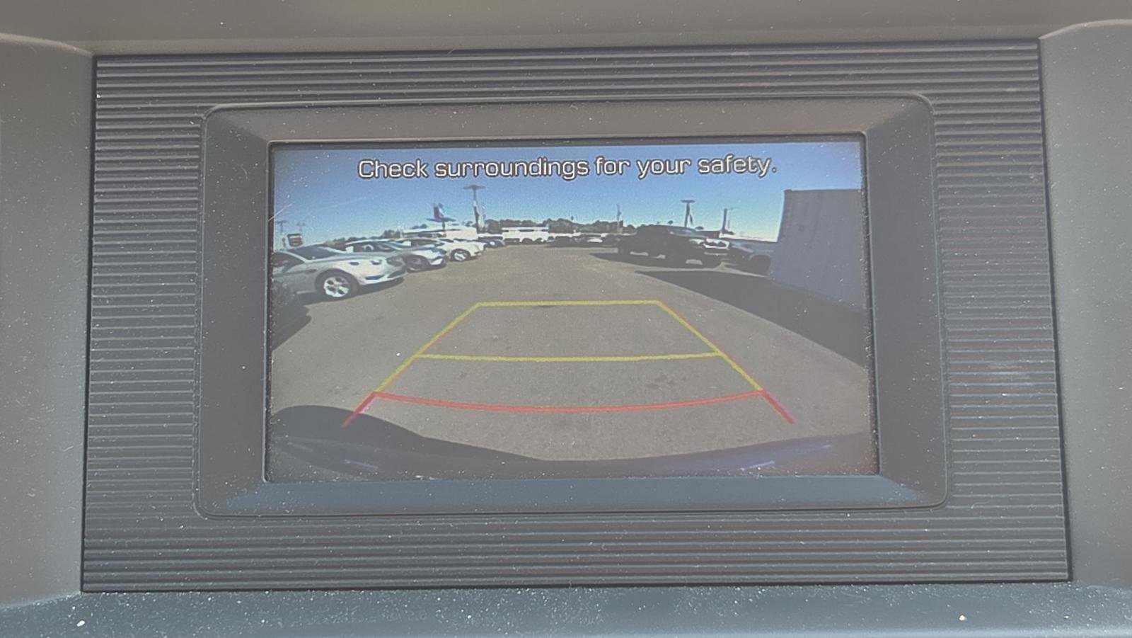 Used 2019 Hyundai Elantra SE image 29