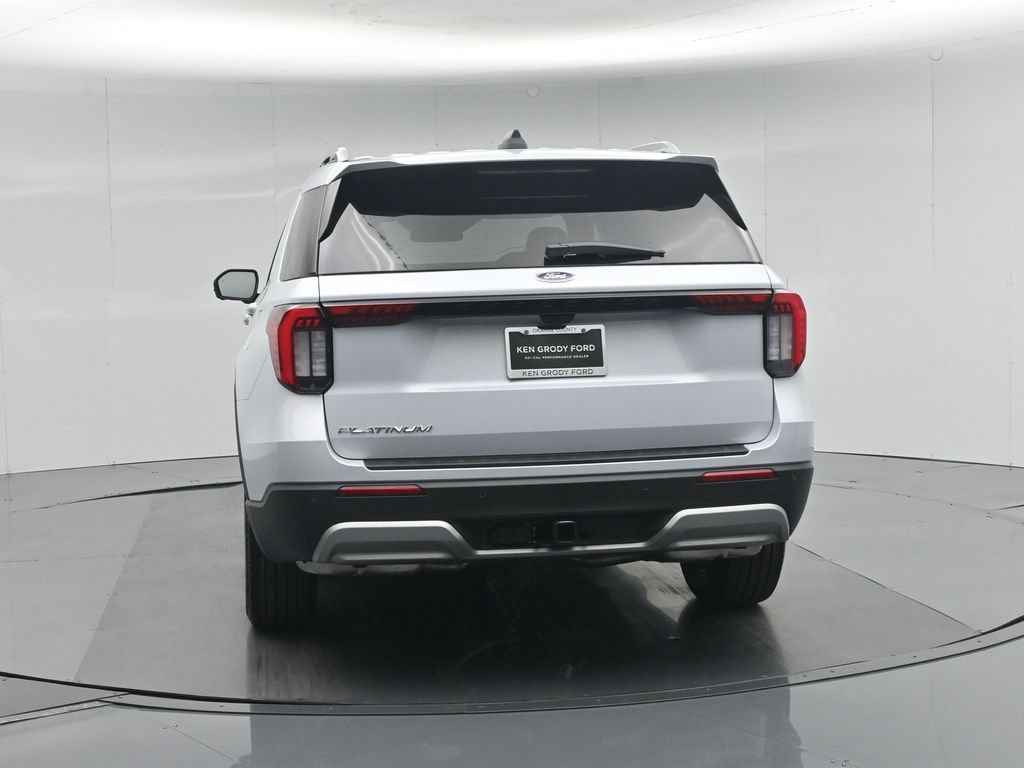 New 2026 Ford Explorer Platinum RWD image 31
