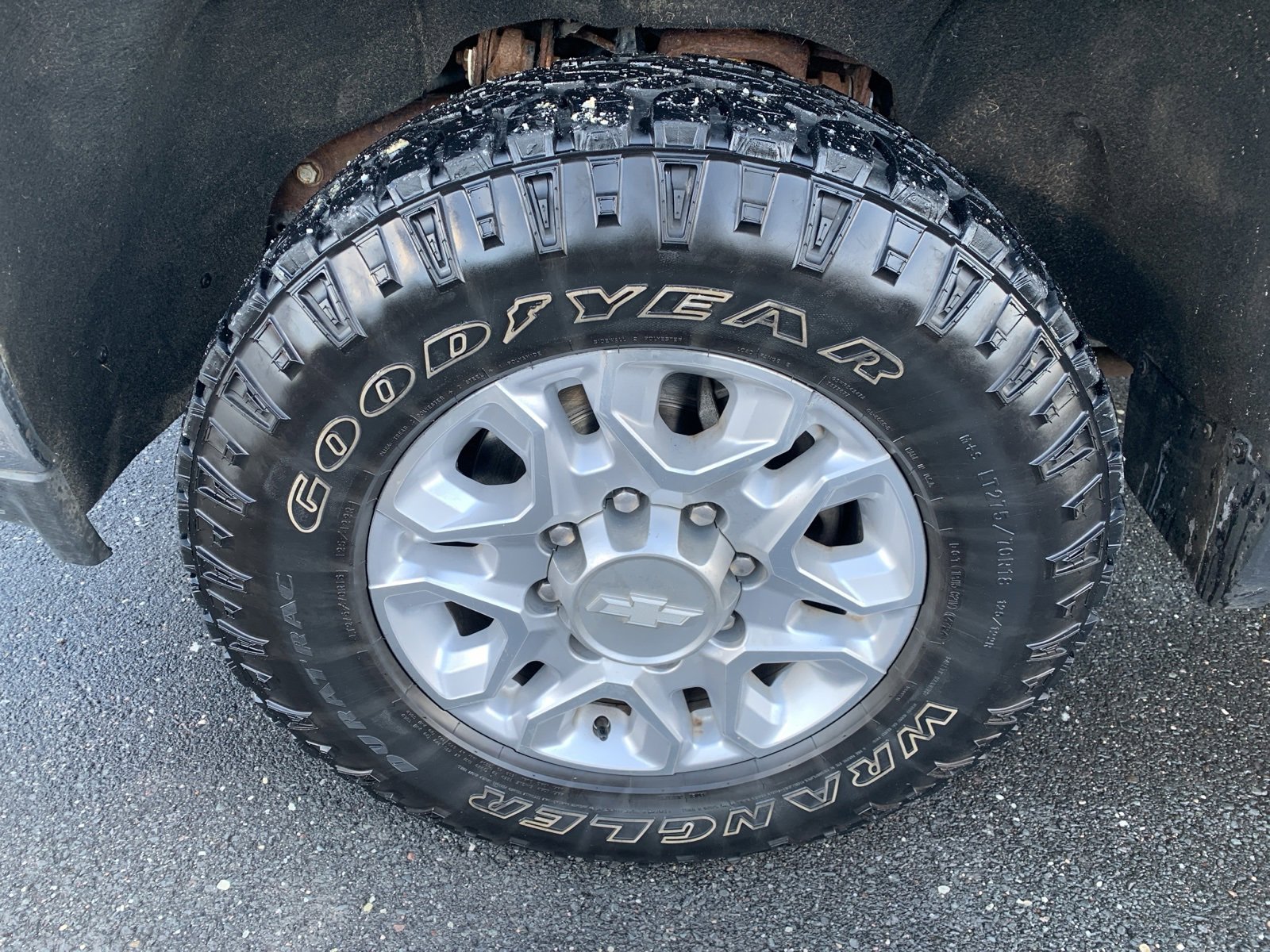 Used 2020 Chevrolet Silverado 2500 LT w/ All Star Edition image 9