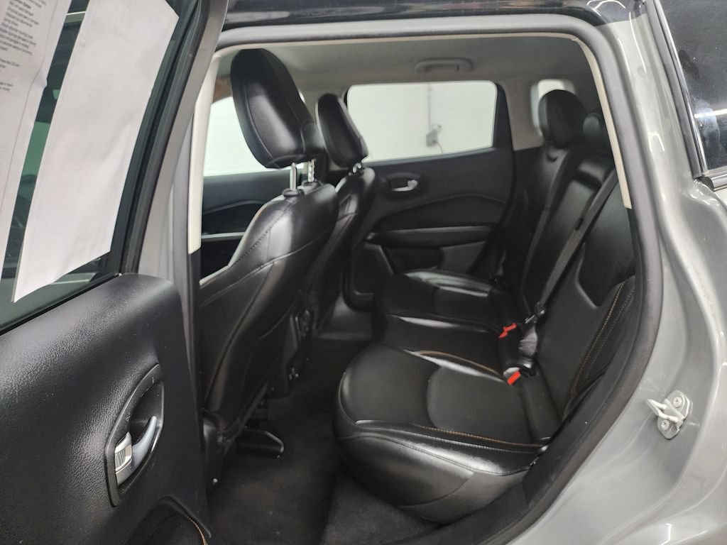 Used 2020 Jeep Compass Limited AWD/4WD image 24