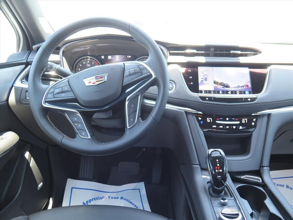New 2026 Cadillac XT5 Premium Luxury w/ Driver Assist Package AWD/4WD image 22
