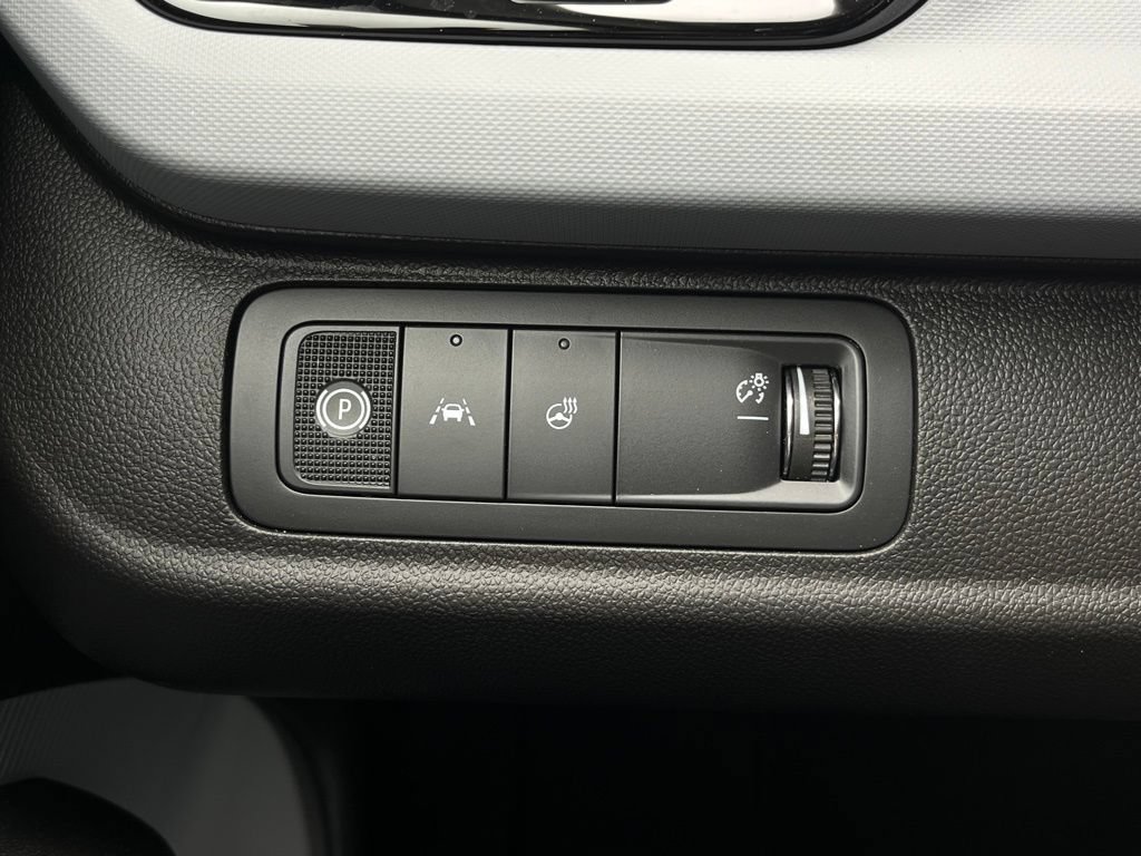 New 2027 Chevrolet Bolt RS w/ Technology Package FWD image 23