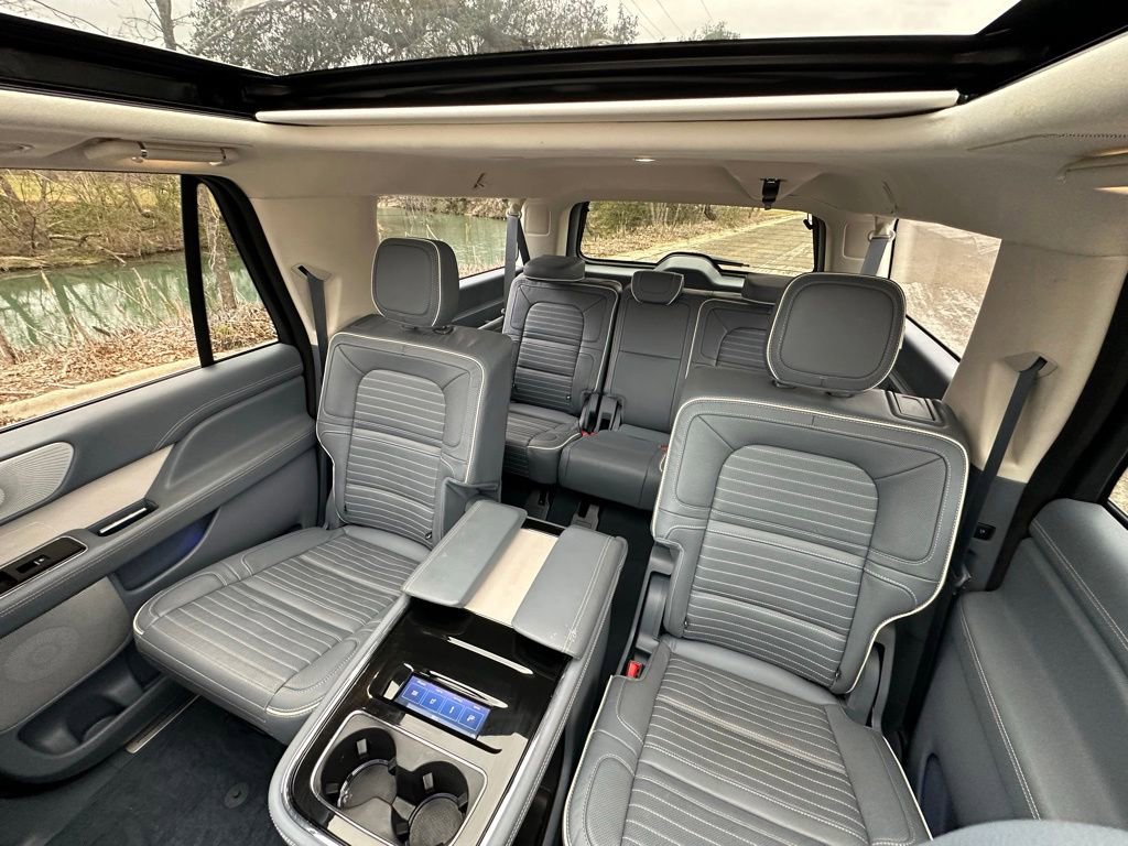Used 2024 Lincoln Navigator L Black Label image 36