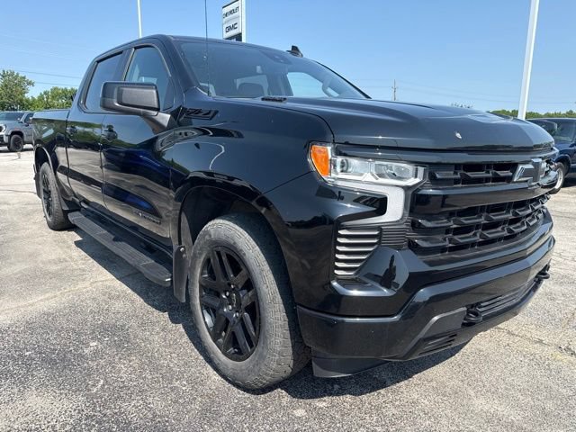 Used 2024 Chevrolet Silverado 1500 RST AWD/4WD image 1