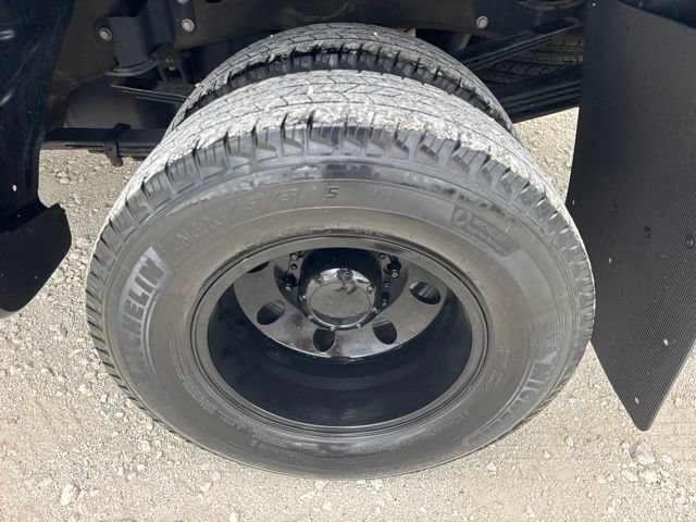 Used 2023 GMC Sierra 3500 Denali w/ Denali Ultimate Package AWD/4WD image 18