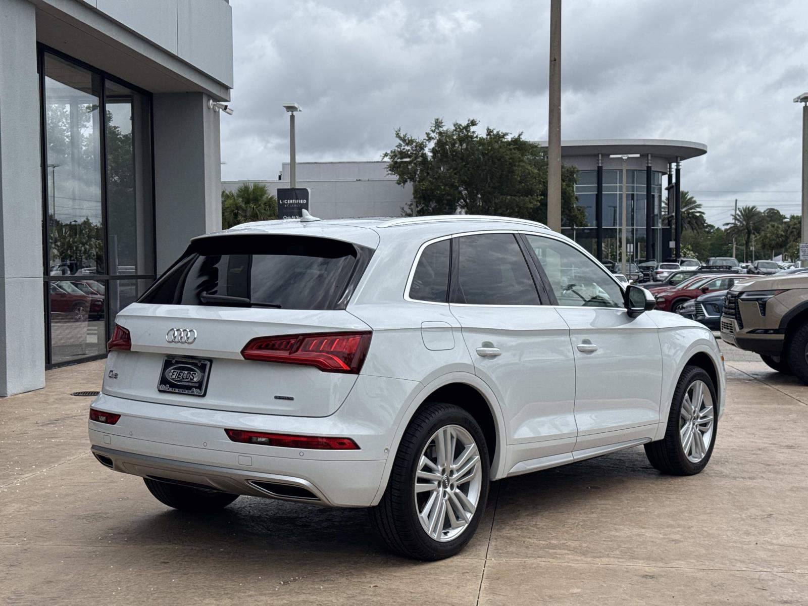 Used 2020 Audi Q5 Prestige w/ Prestige Package AWD/4WD image 3