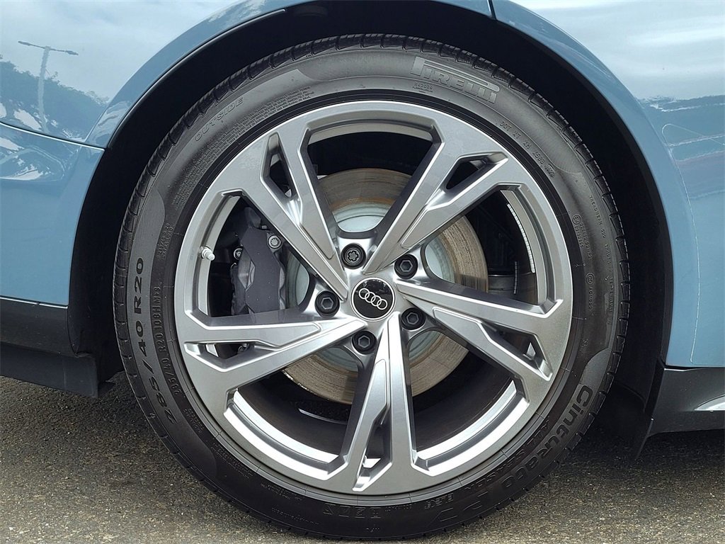 Used 2024 Audi e-tron GT Premium Plus image 9