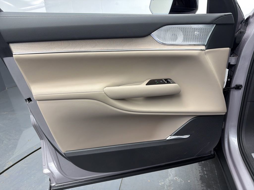 New 2026 Volvo EX90 Ultra image 10