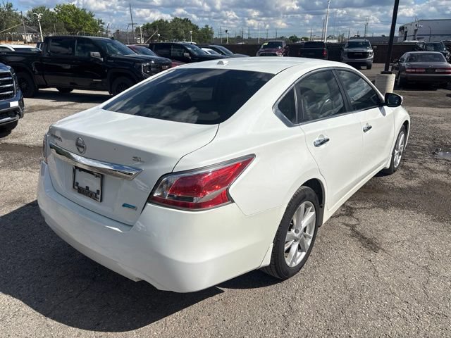 Used 2015 Nissan Altima 2.5 FWD image 3