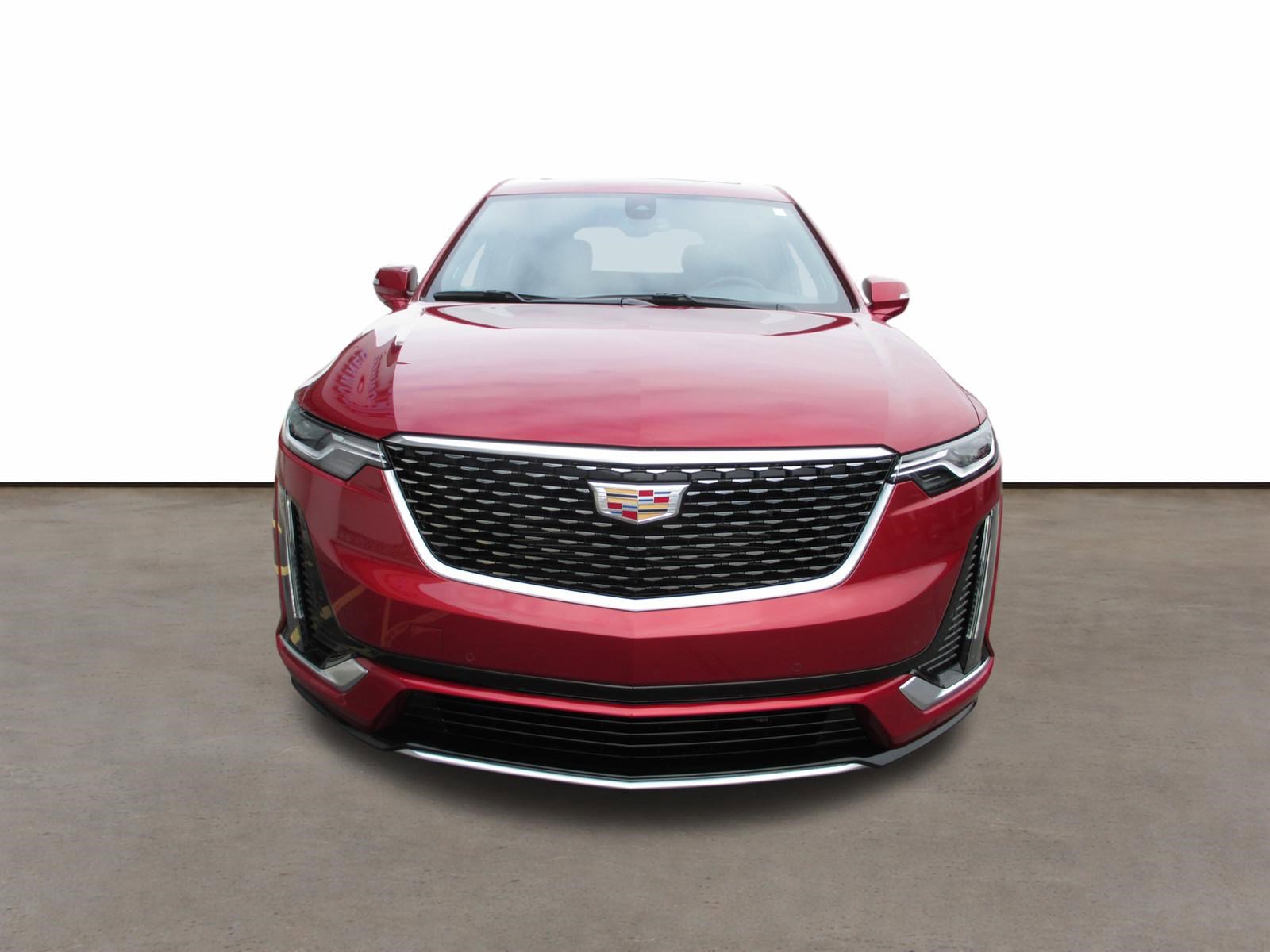 Used 2025 Cadillac XT6 Premium Luxury image 8