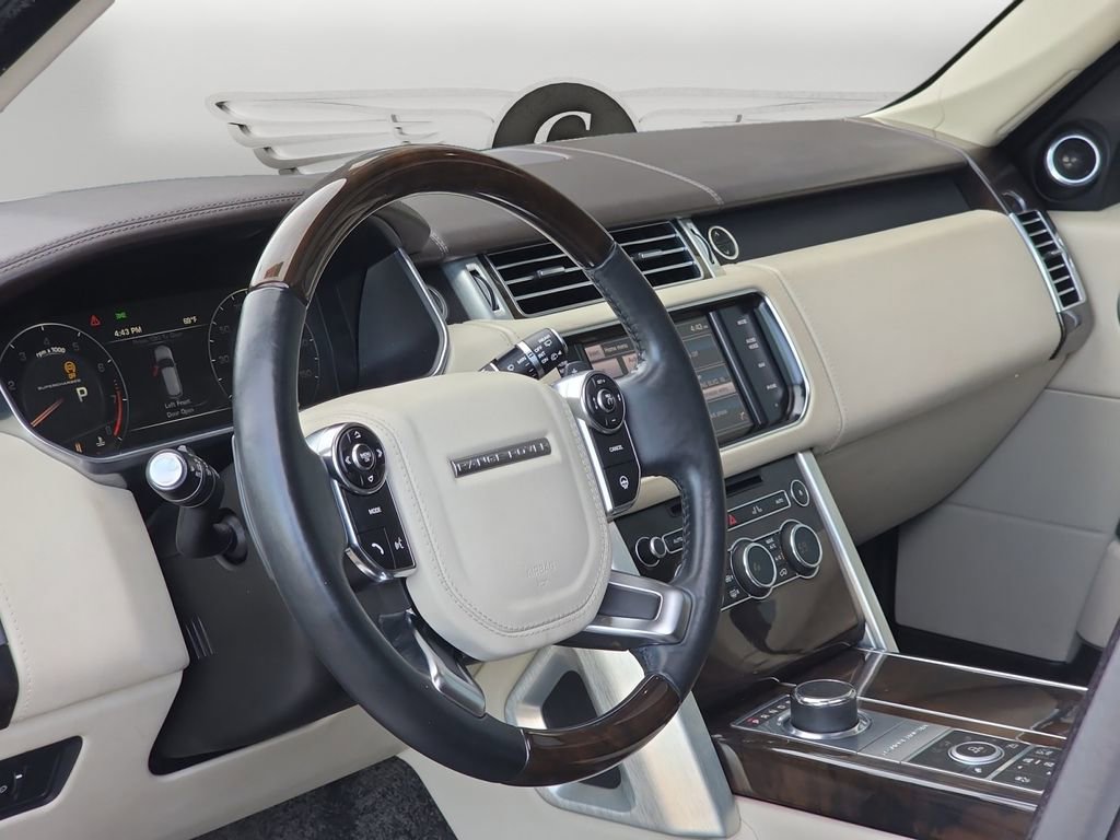 Used 2014 Land Rover Range Rover Autobiography image 10