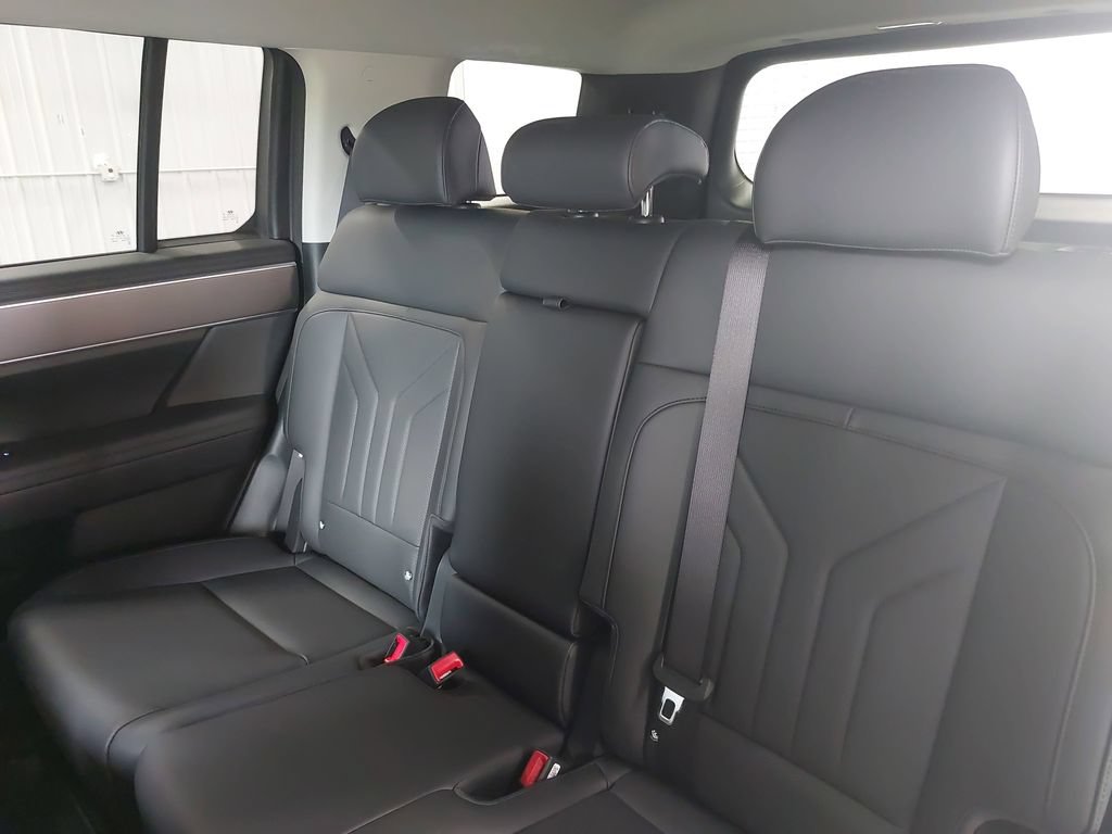 New 2026 Hyundai Santa Fe SEL AWD/4WD image 15