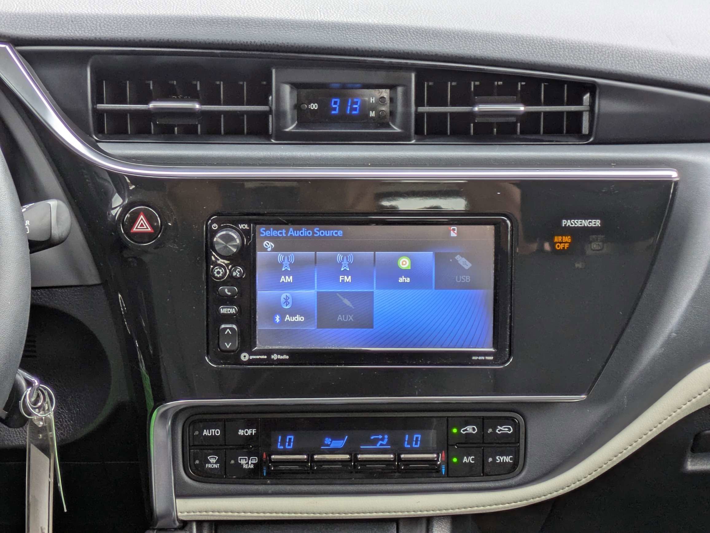 Used 2017 Toyota Corolla iM w/ All-Weather Mat Package FWD image 20