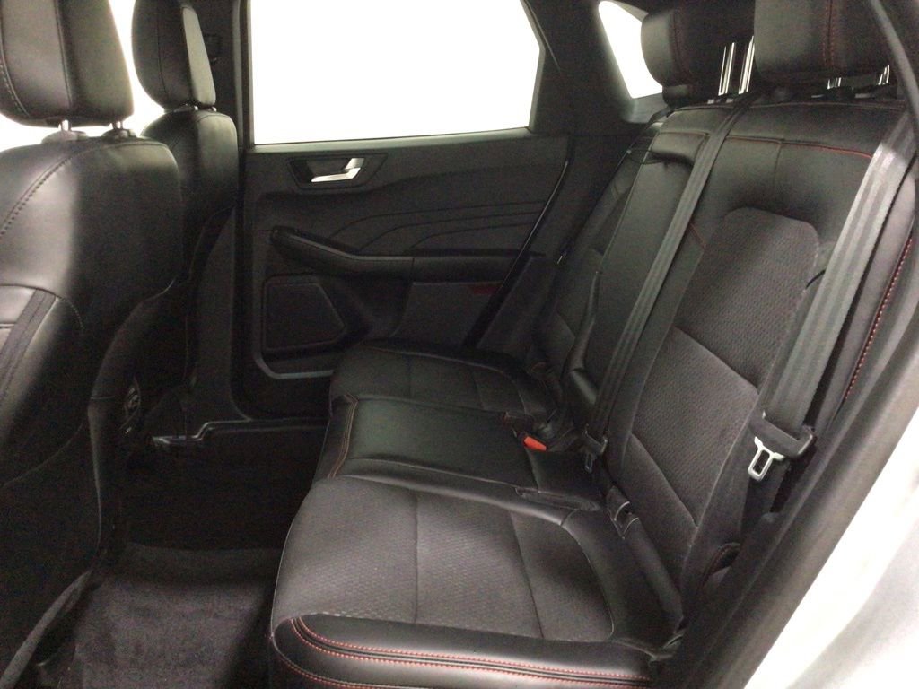 Used 2024 Ford Escape ST-Line w/ Tech Pack #1 image 17
