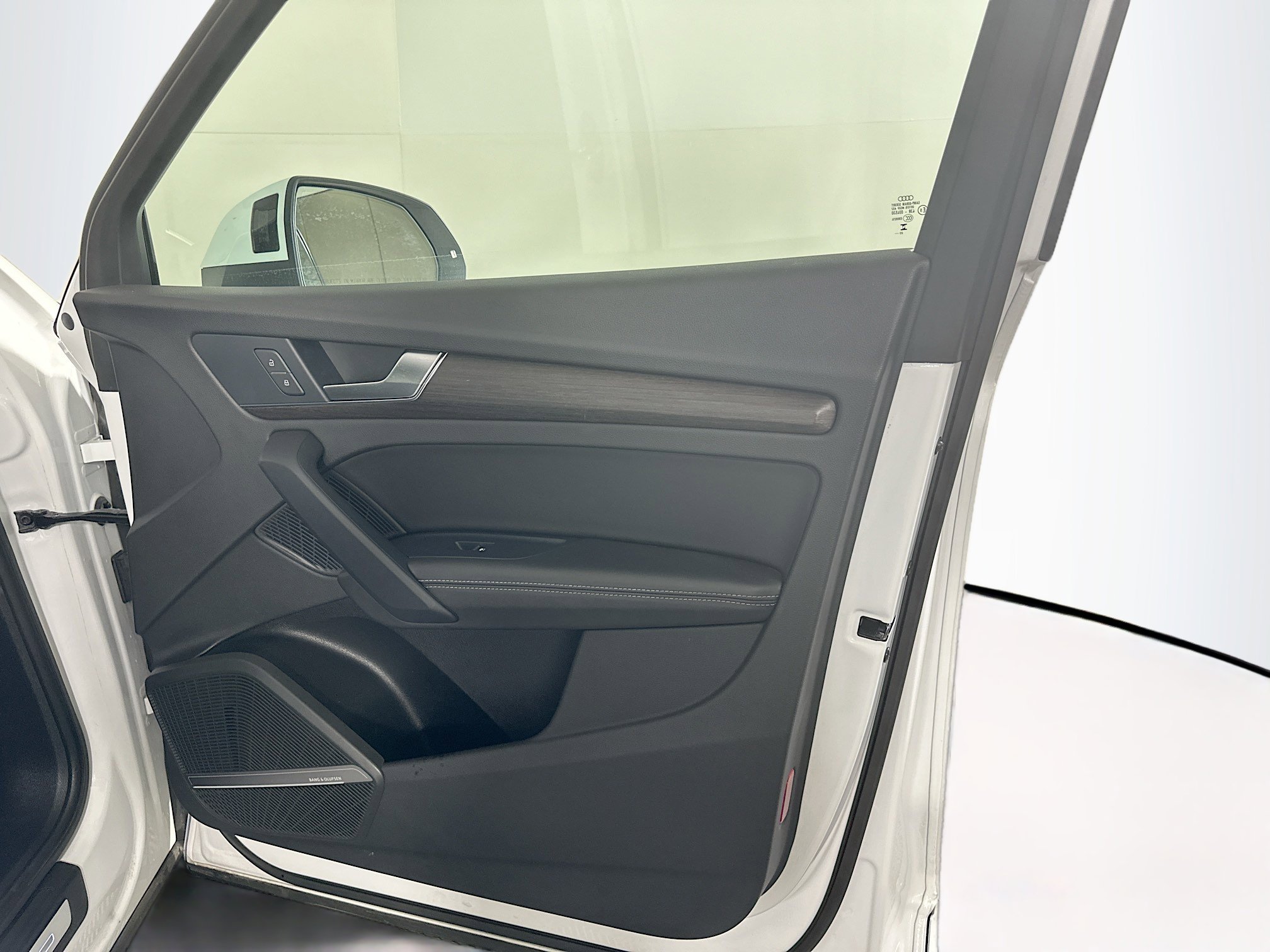 Used 2024 Audi Q5 2.0T Premium Plus image 34