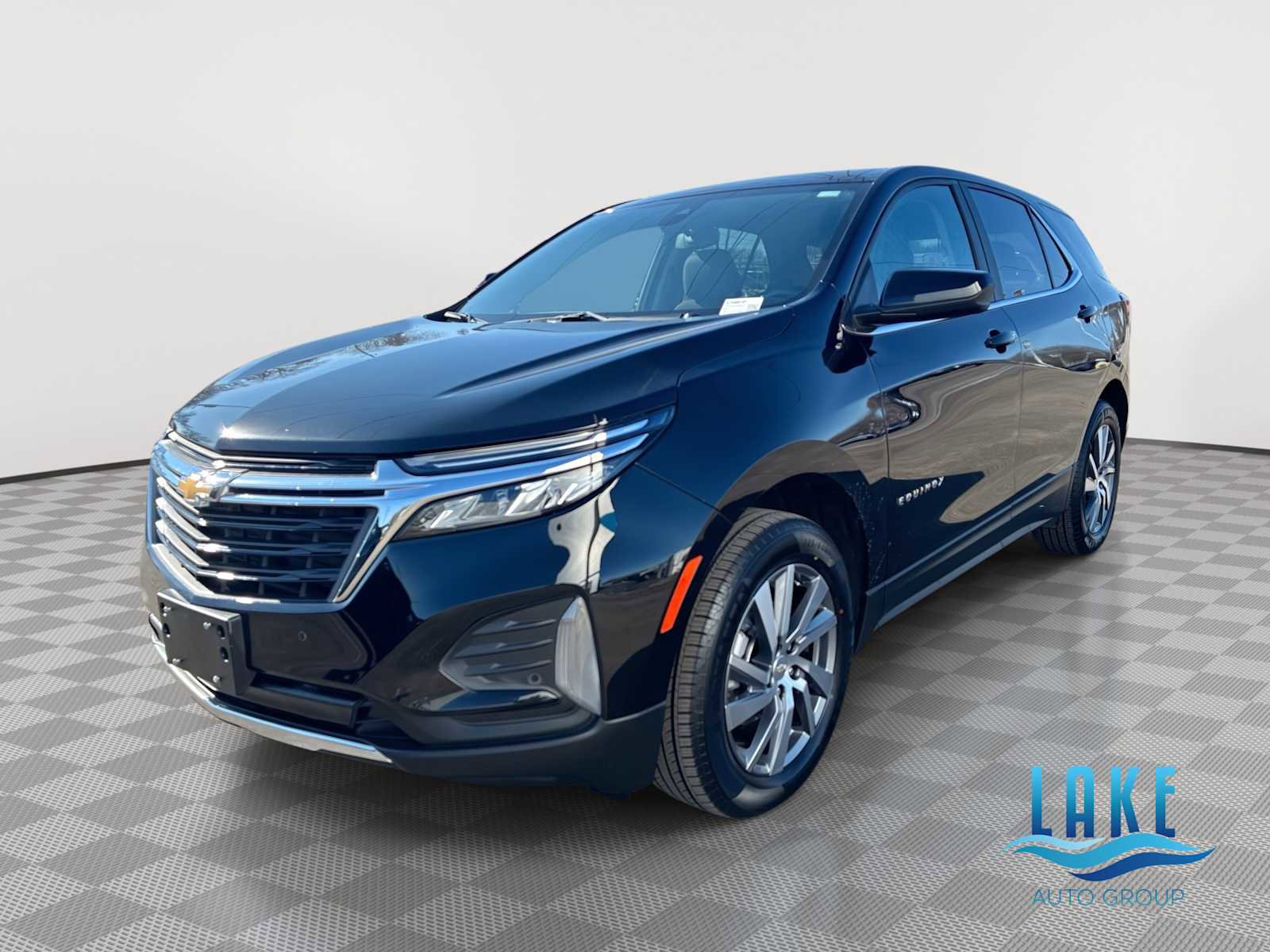 Used 2024 Chevrolet Equinox LT image 1