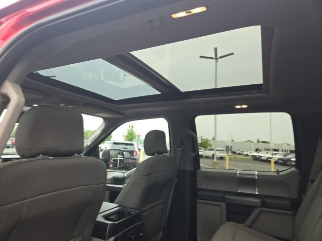 Used 2016 Ford F150 XLT w/ Equipment Group 302A Luxury AWD/4WD image 5