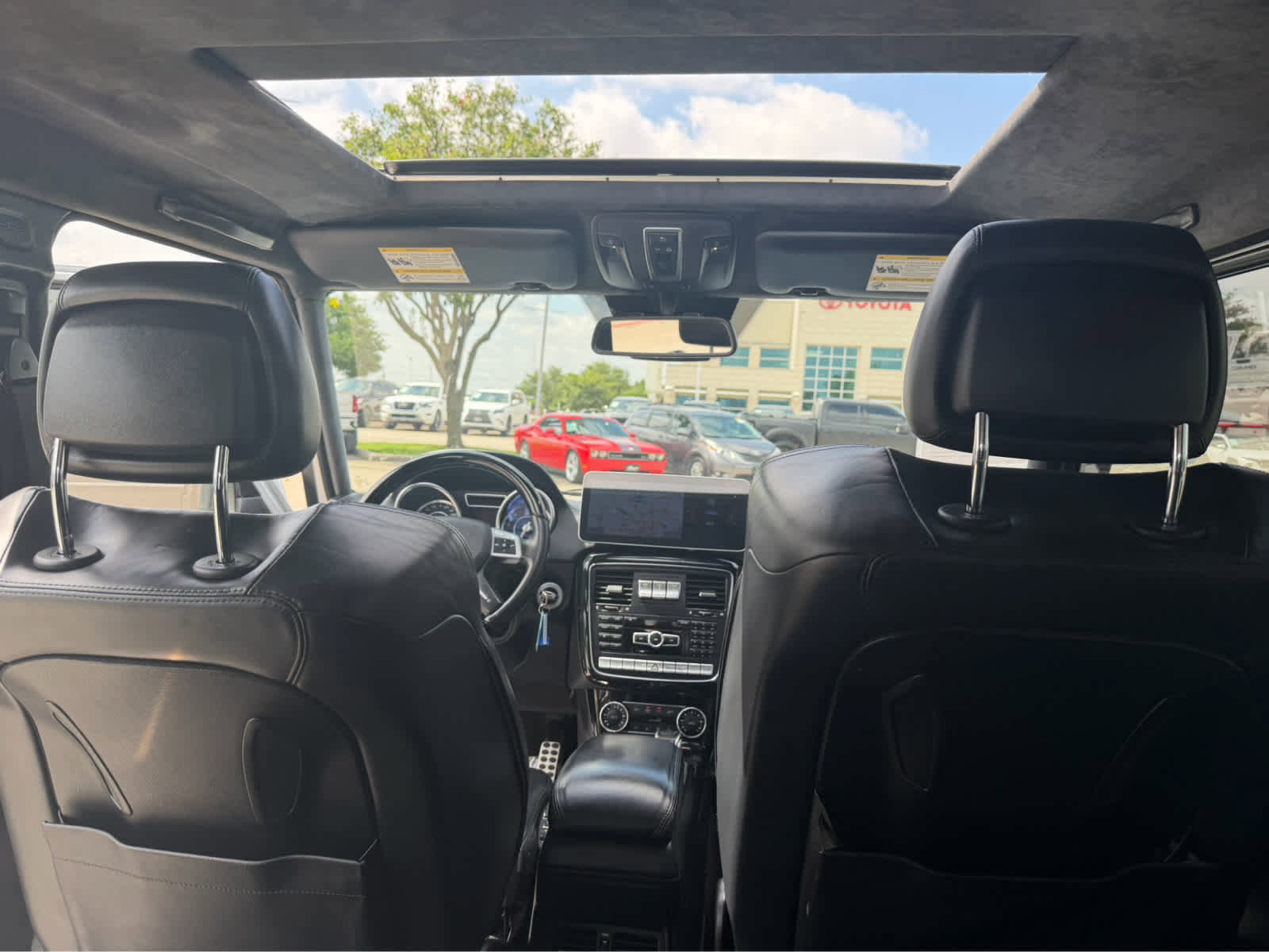 Used 2014 Mercedes-Benz G 63 AMG 4MATIC image 21