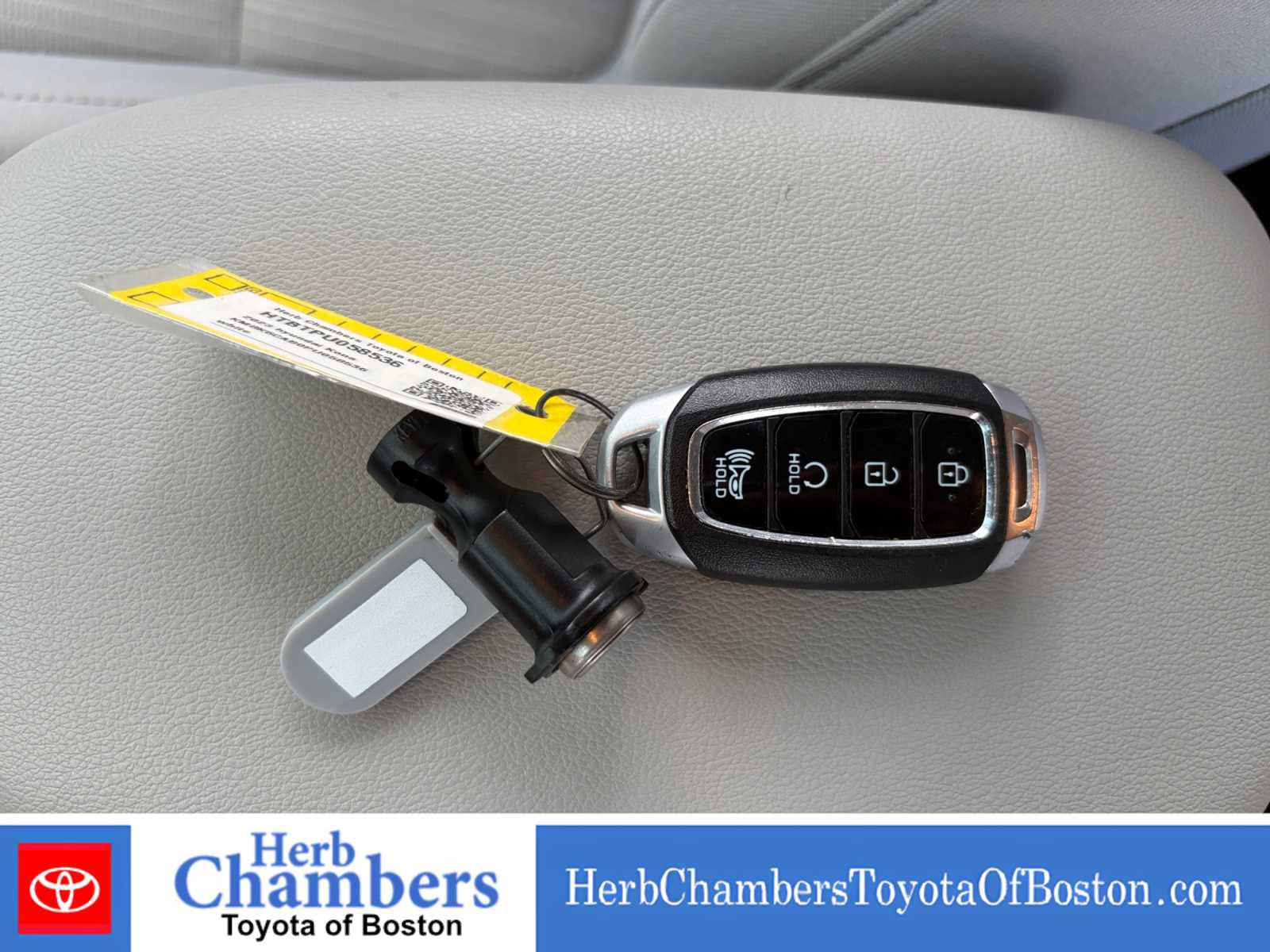 Used 2023 Hyundai Kona SEL AWD/4WD image 9