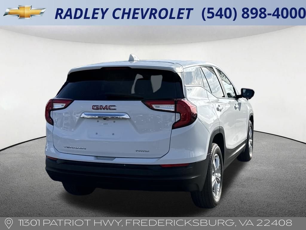 Certified 2024 GMC Terrain SLE image 5