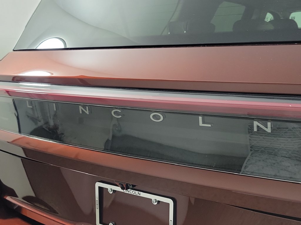 New 2027 Lincoln Navigator L Reserve w/ Jet Appearance Package RWD image 5