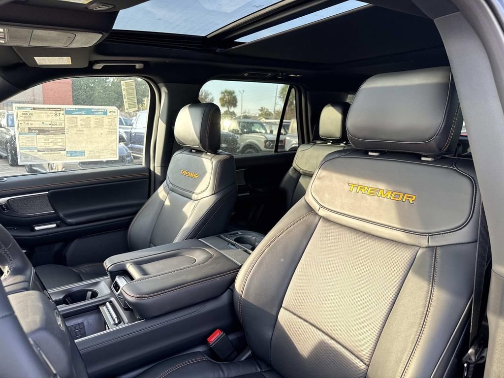 New 2025 Ford Expedition Tremor image 7