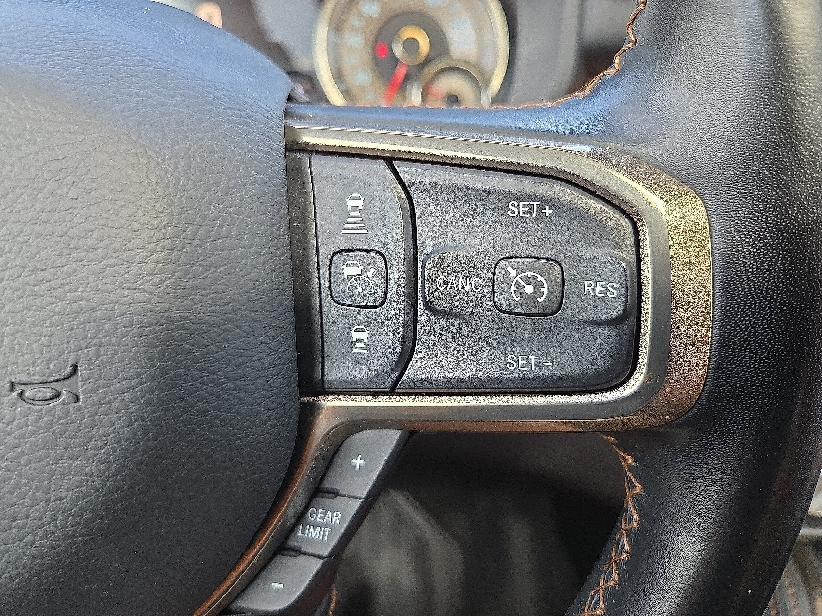 Used 2022 RAM 1500 Limited AWD/4WD image 24