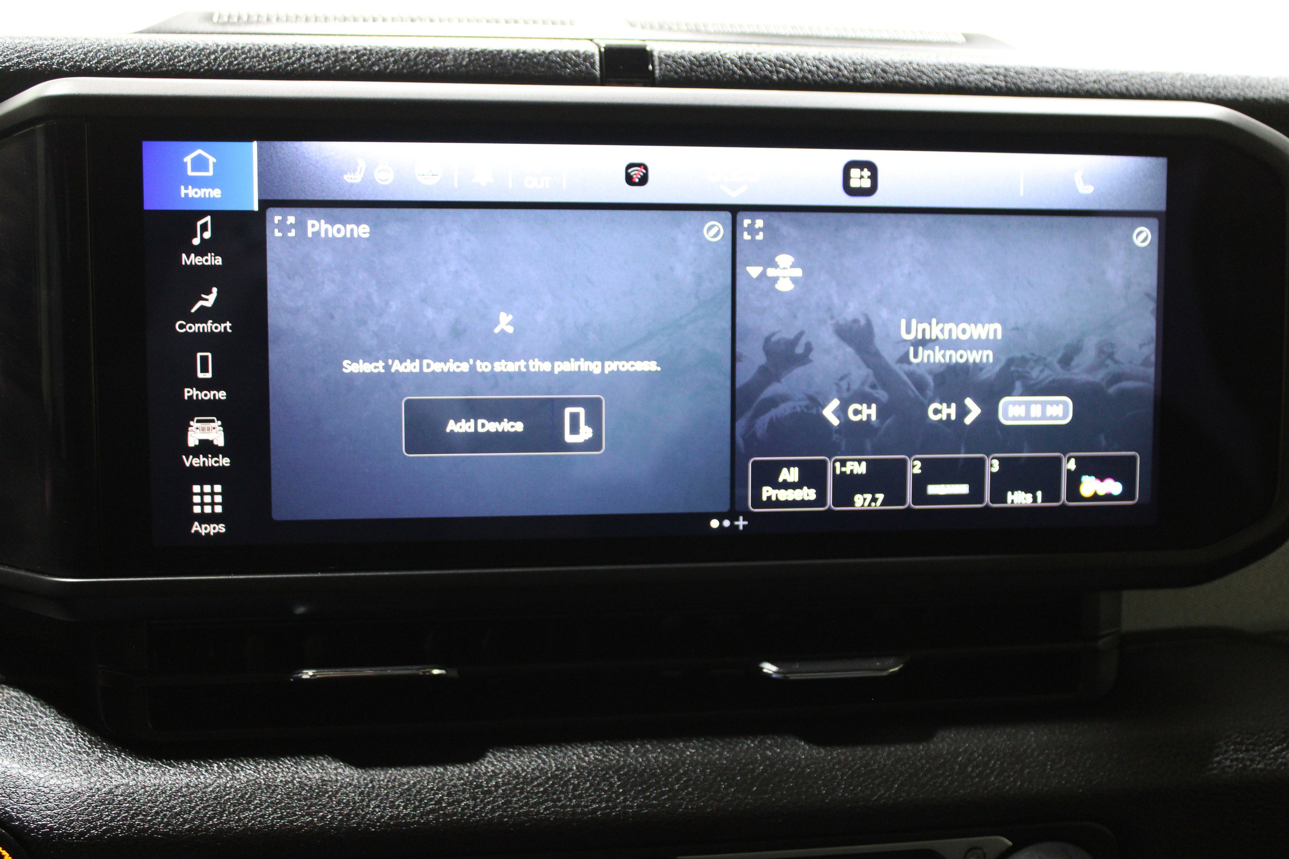 Used 2024 Jeep Wrangler Sport S w/ Dual Top Group image 14