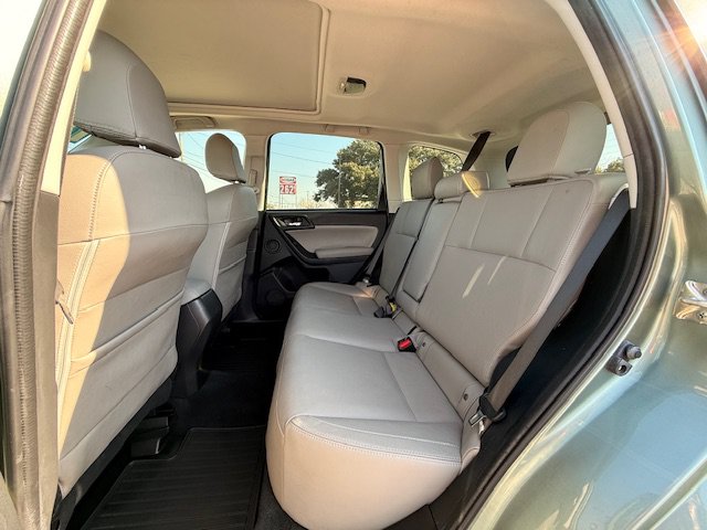 Used 2018 Subaru Forester 2.5i Limited AWD/4WD image 6