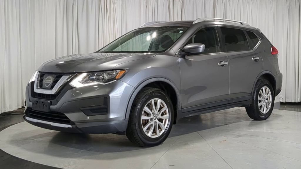 Used 2017 Nissan Rogue SV AWD/4WD image 5