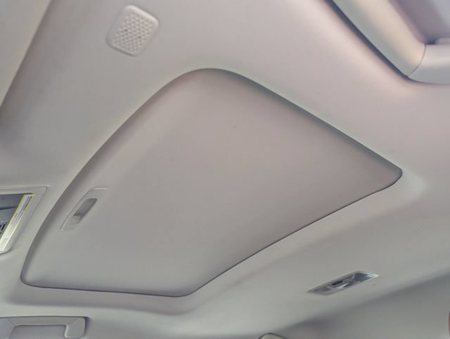 Used 2021 Lexus UX 200 w/ Premium Package FWD image 29