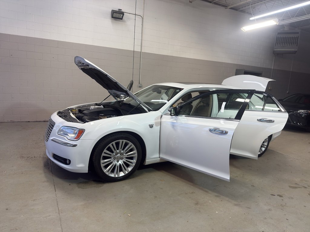 Used 2013 Chrysler 300 C w/ Harman Kardon Audio Group image 9