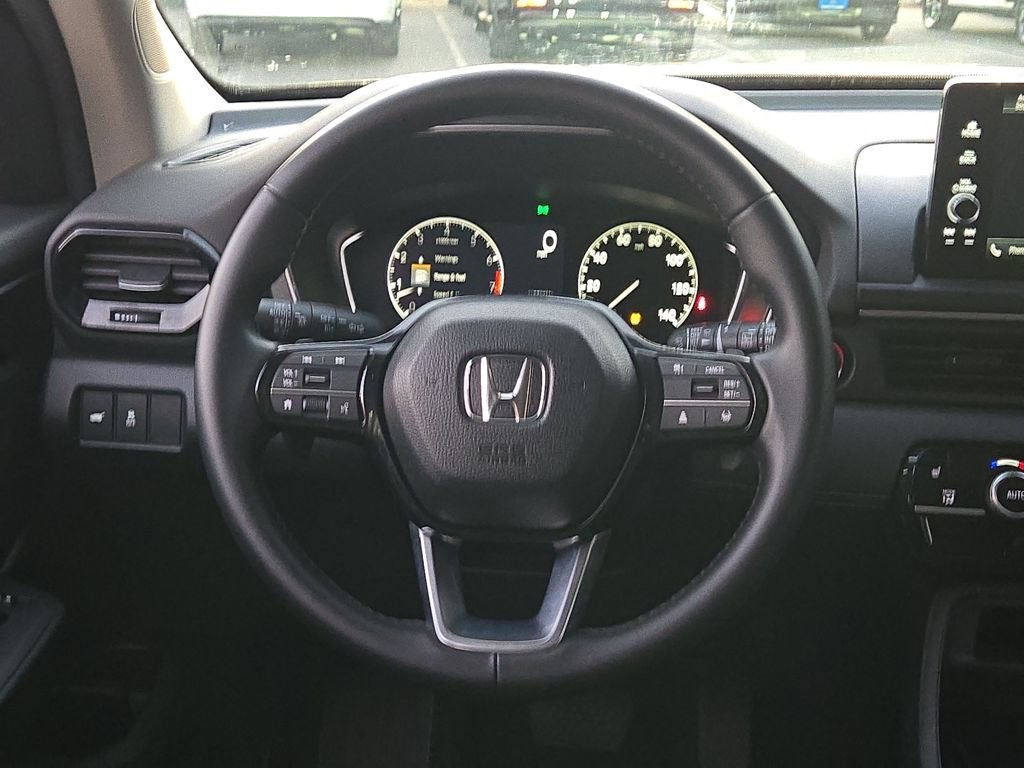 Used 2025 Honda Pilot EX-L image 16