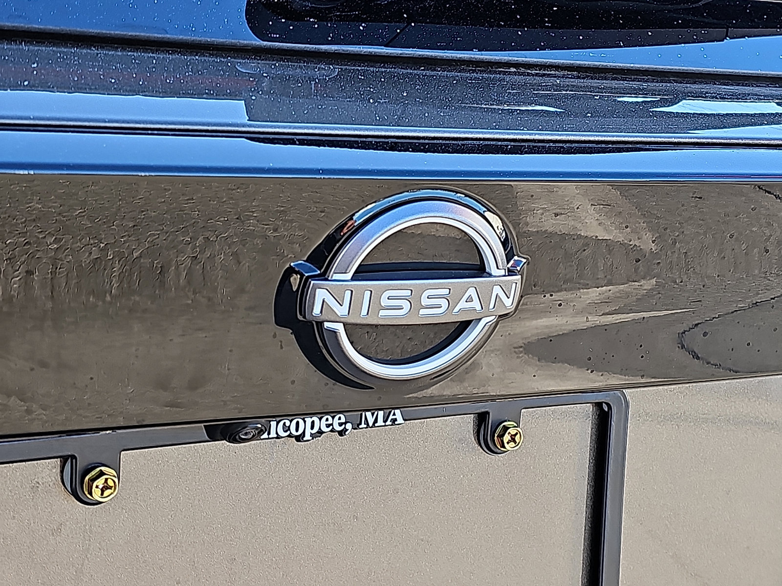 Certified 2025 Nissan Kicks SV w/ SV Premium Package image 29