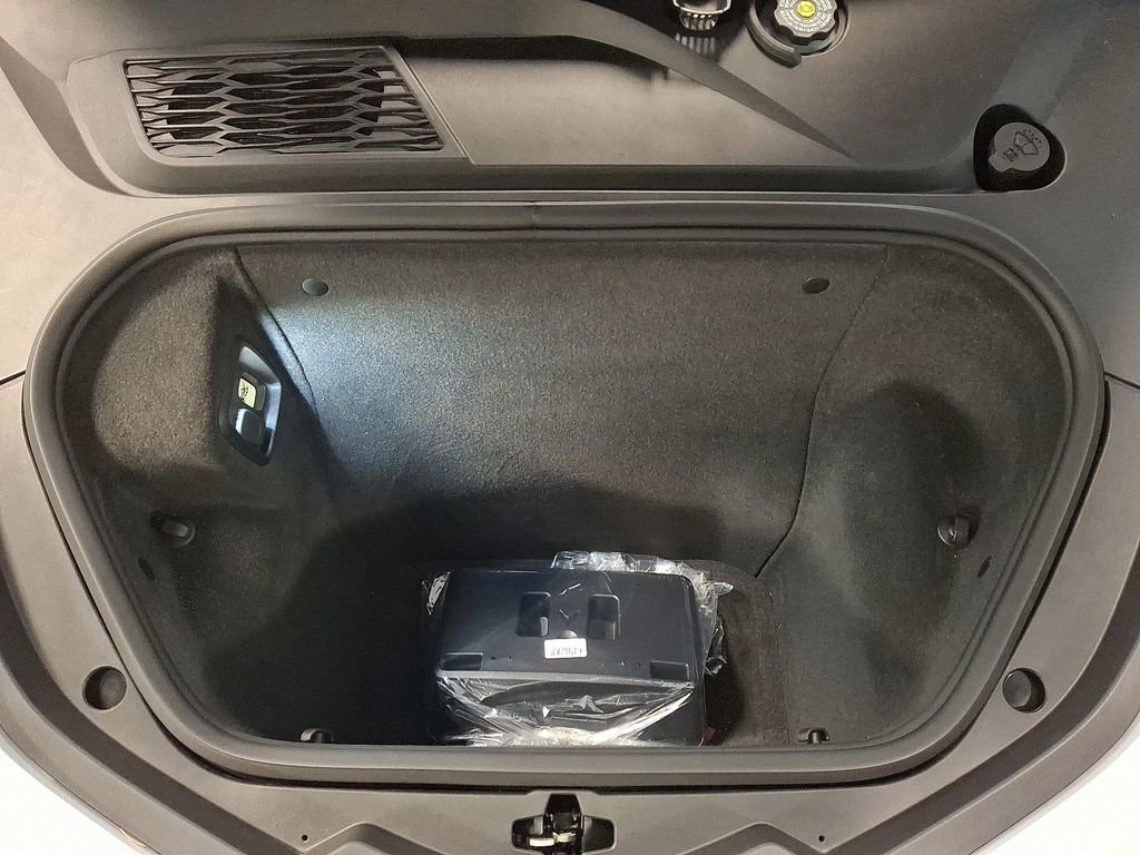 Used 2024 Chevrolet Corvette Stingray Preferred Cpe w/ 2LT image 30