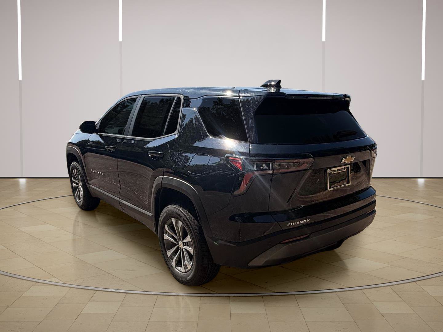 New 2027 Chevrolet Equinox LT FWD image 8
