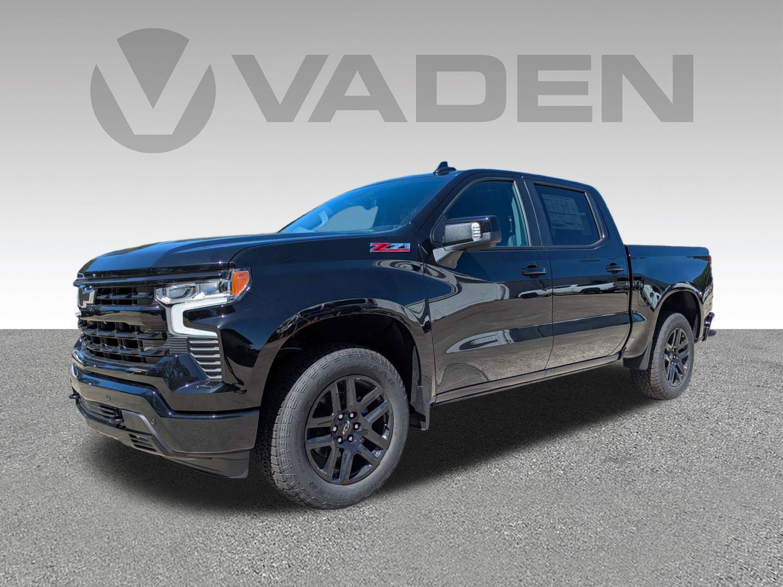 New 2026 Chevrolet Silverado 1500 RST w/ RST All Star Premium Package AWD/4WD image 2